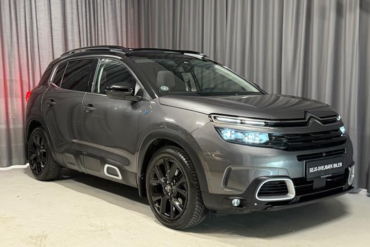 Grå Citroën C5 Aircross fra 2021 set udefra