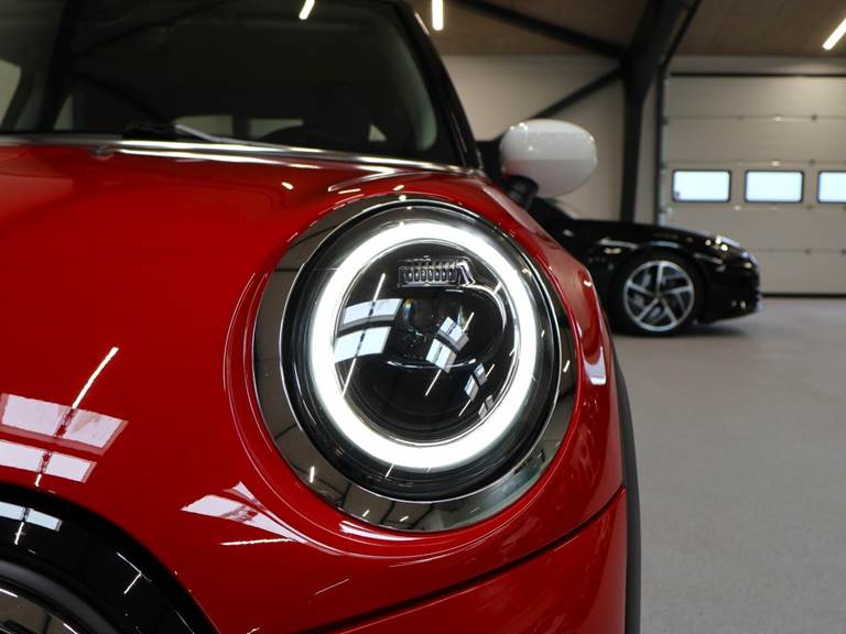 Mini Cooper SE Classic Trim