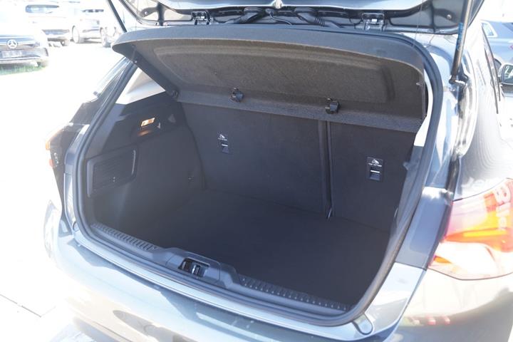 Grå Ford Focus fra 2019