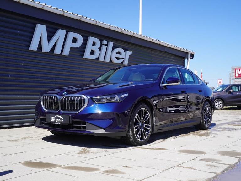 BMW i5 eDrive40 Sport Line