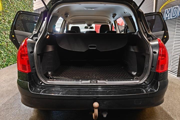 undefined Peugeot 308 fra 2011