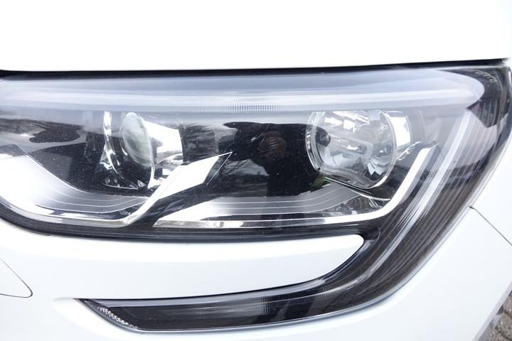Hvid Renault Megane IV fra 2017