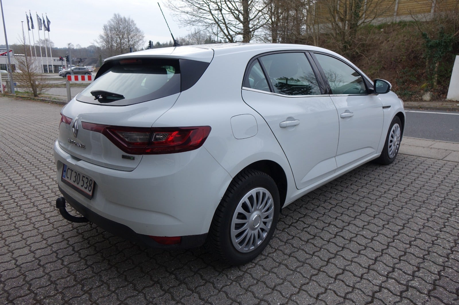 Hvid Renault Megane IV fra 2017