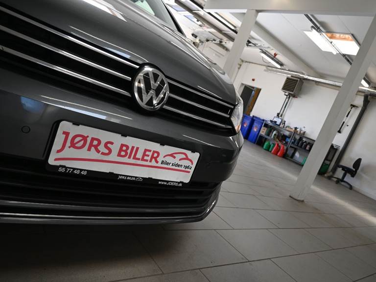 VW Touran 1,6 TDi 115 IQ.Drive DSG 7prs