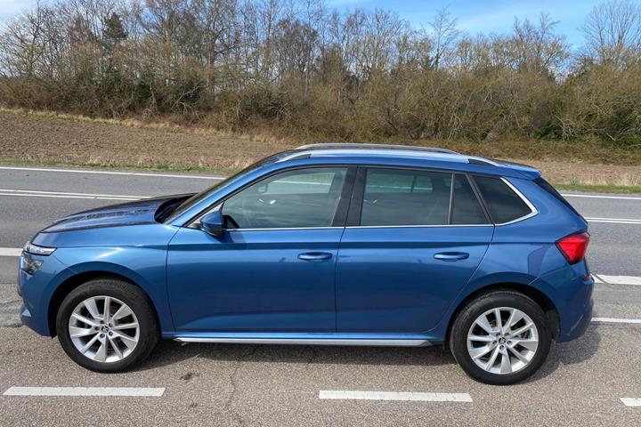 Blå Skoda Kamiq fra 2020
