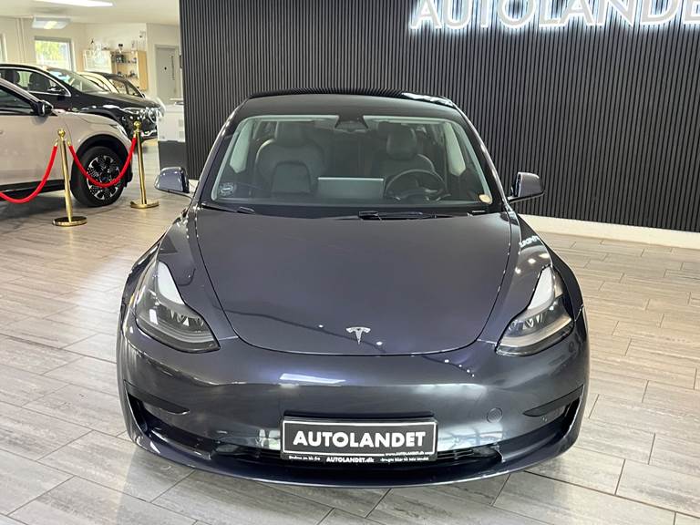 Tesla Model 3 Standard Range+ RWD