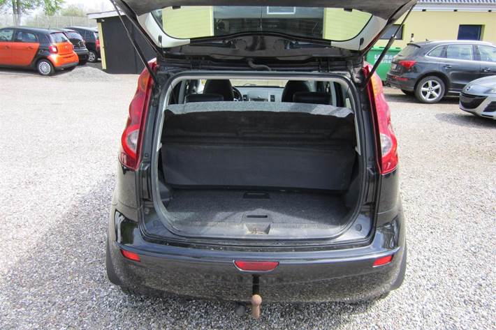 undefined Nissan Note fra 2011