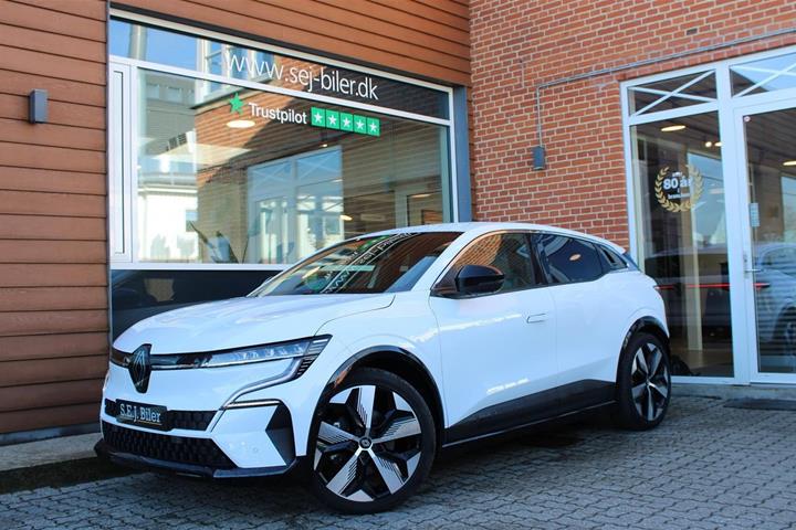 Hvid Renault Megane E-Tech fra 2024