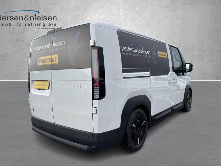 Kia PV5 Cargo L2H1 EL Long Range Work Pro 163HK Van Aut.