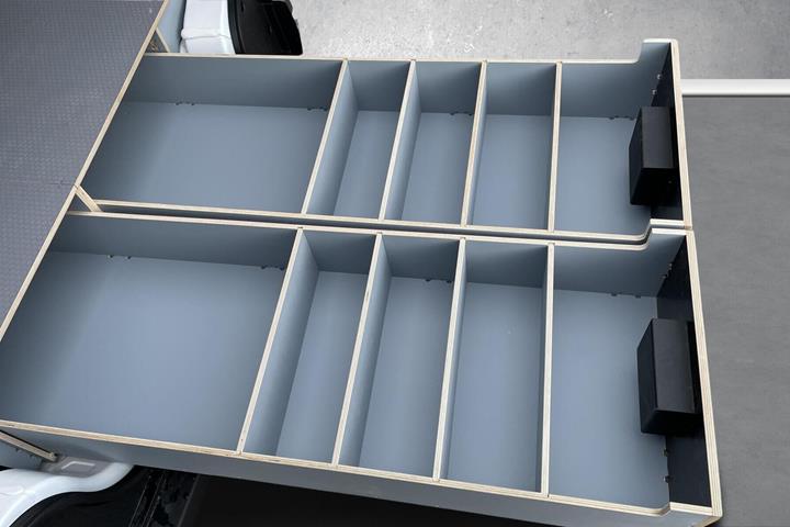Hvid Kia PV5 Cargo fra 2026 set udefra