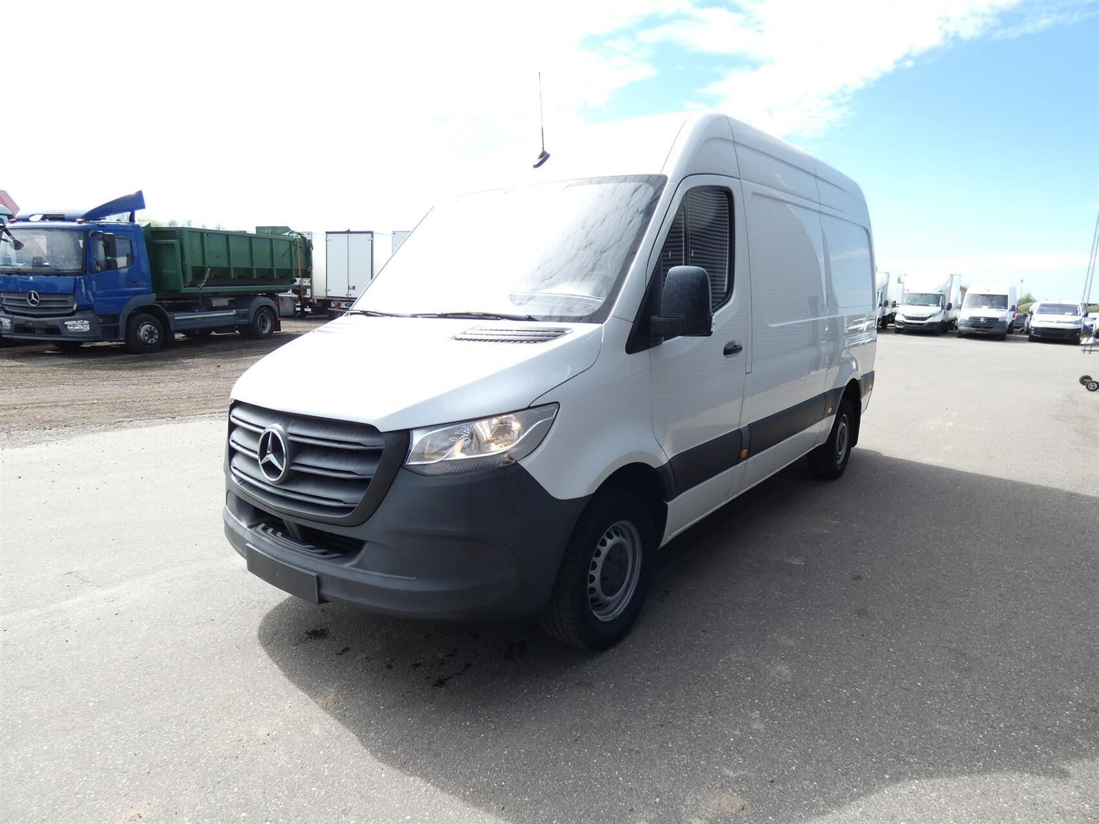 Hvid Mercedes Sprinter 316 fra 2019