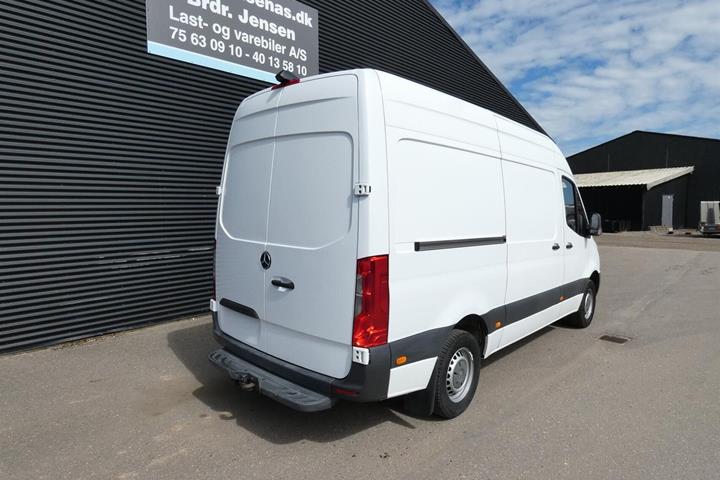 Hvid Mercedes Sprinter 316 fra 2019