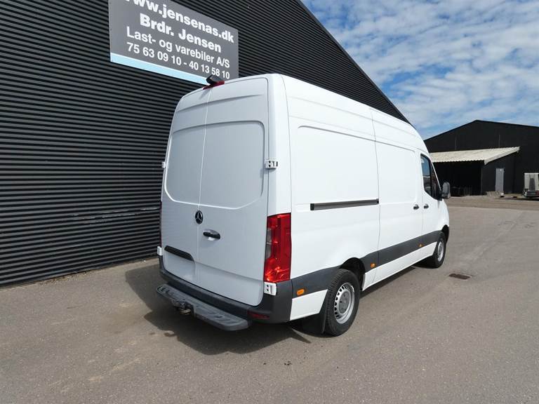 Mercedes Sprinter 316 2,2 CDi A2 Kassevogn aut. RWD