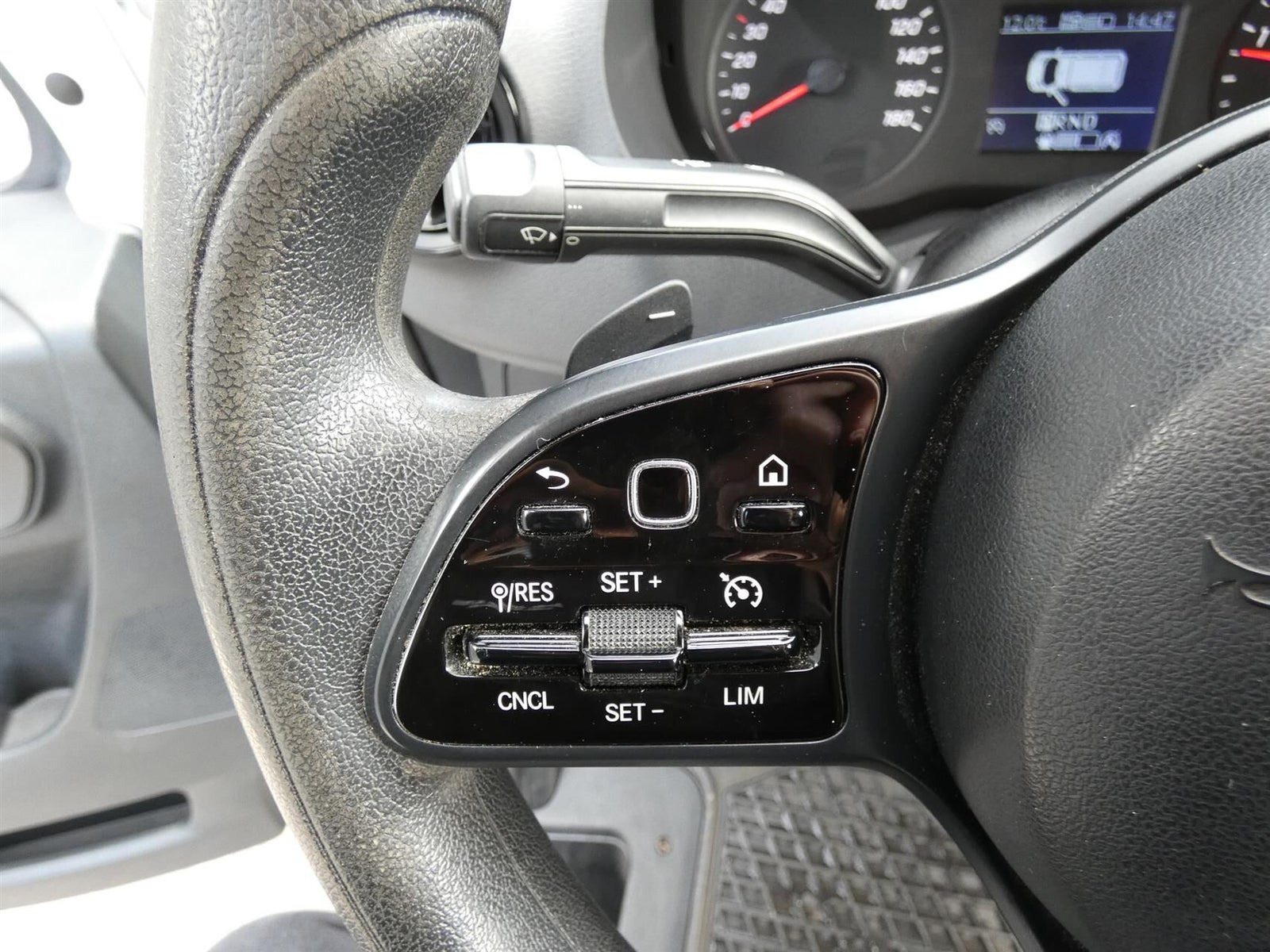 Hvid Mercedes Sprinter 316 fra 2019