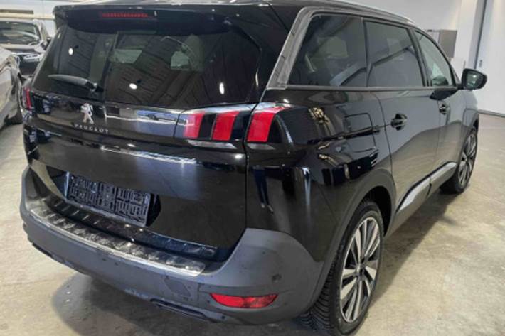 Sort Peugeot 5008 fra 2018