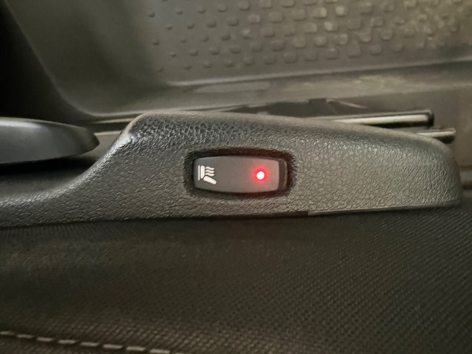 Hvid Renault Trafic fra 2022