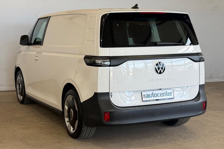 Hvid VW ID.Buzz fra 2025