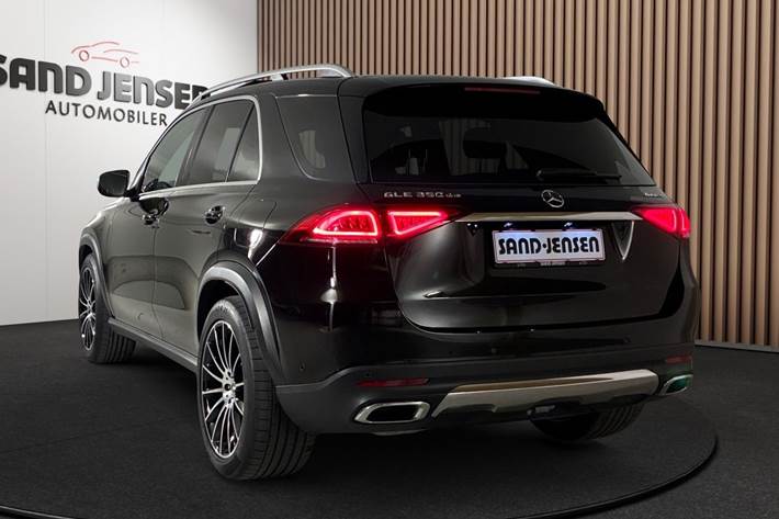 Sort Mercedes GLE350 de fra 2022