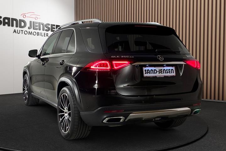 Sort Mercedes GLE350 de fra 2022