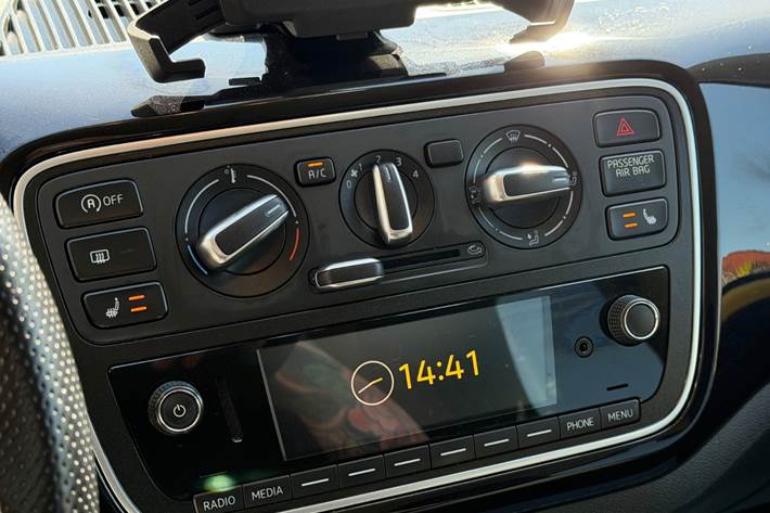 Gul Skoda Citigo fra 2018