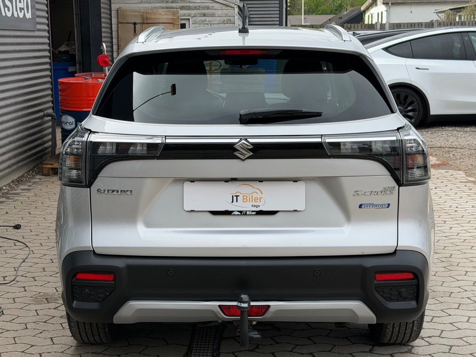 Sølv Suzuki S-Cross fra 2021