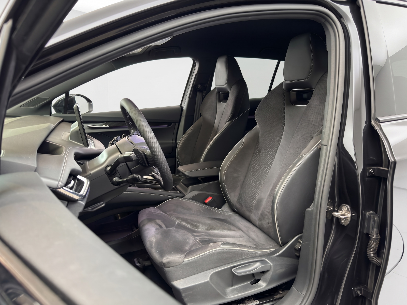 Sort Skoda Enyaq fra 2023