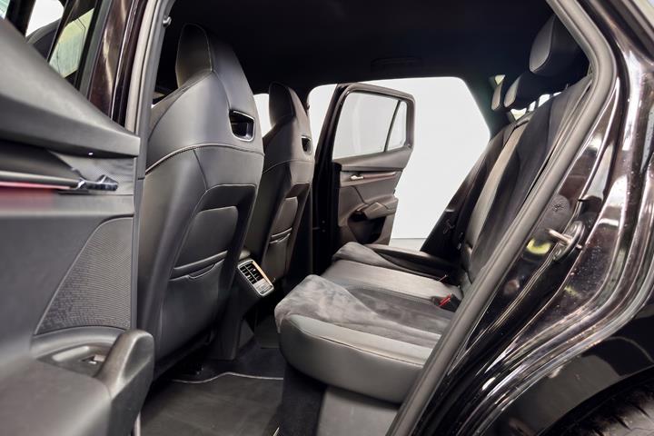 Sort Skoda Enyaq fra 2023