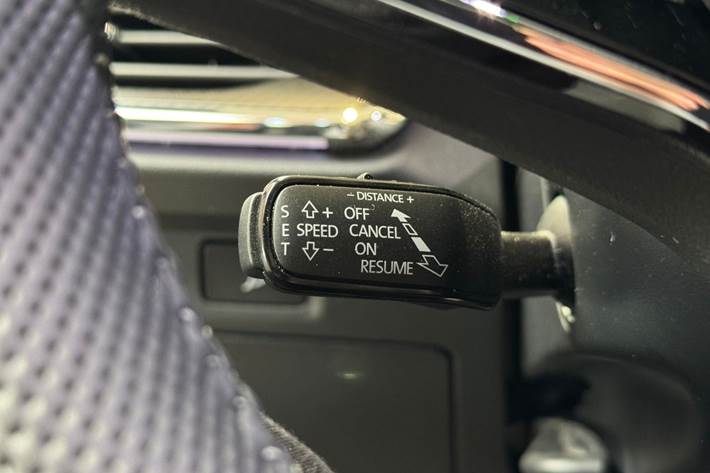 Sort Skoda Enyaq fra 2023