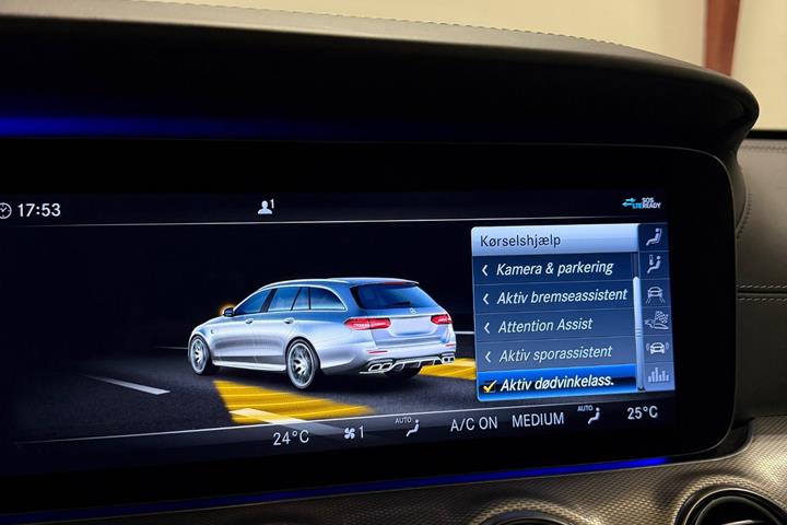 Grå Mercedes E63 fra 2018