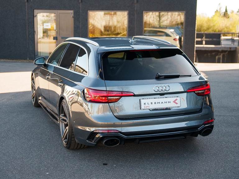 Audi RS4 2,9 TFSi Avant quattro Tiptr. Van