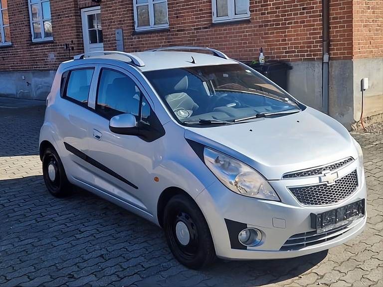 Chevrolet Spark 1,0 L