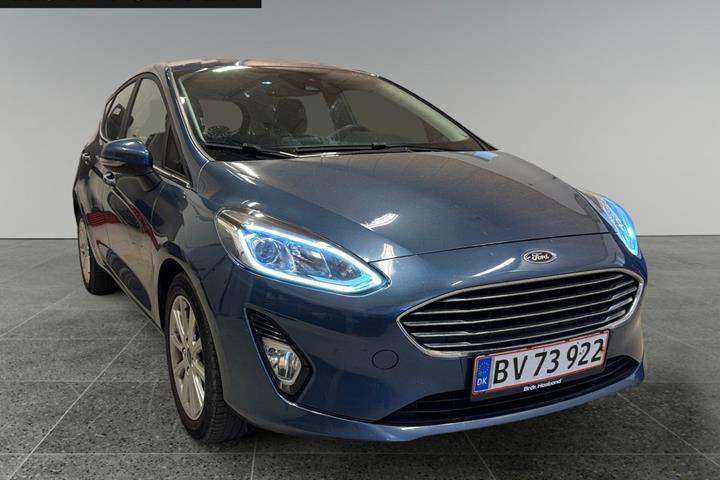 Blå Ford Fiesta fra 2019