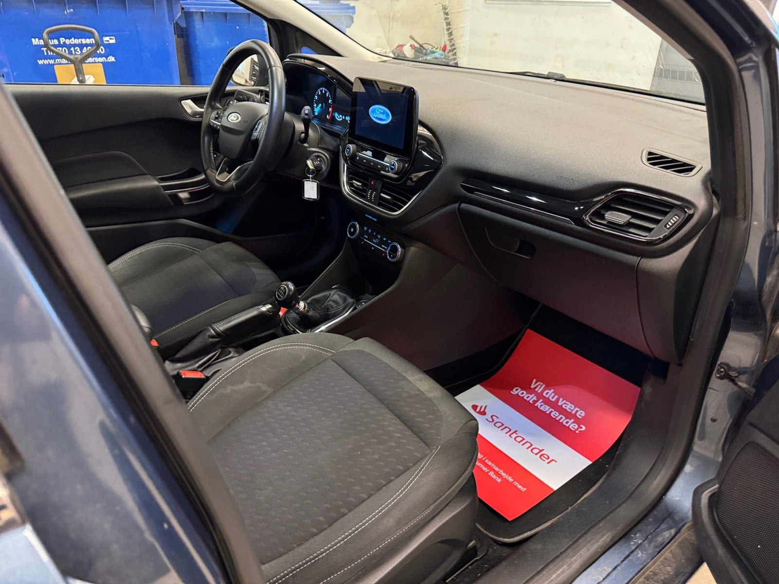 Blå Ford Fiesta fra 2019
