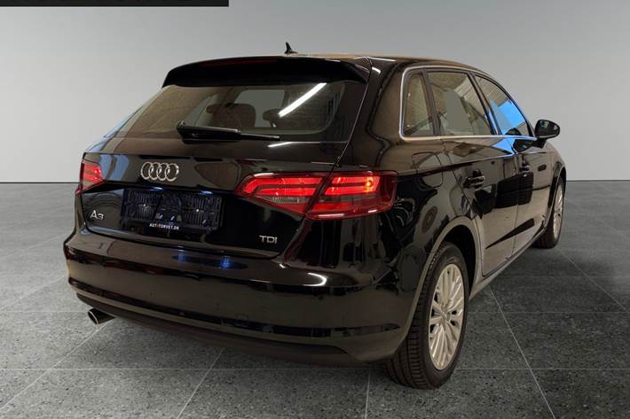 Sort Audi A3 fra 2014