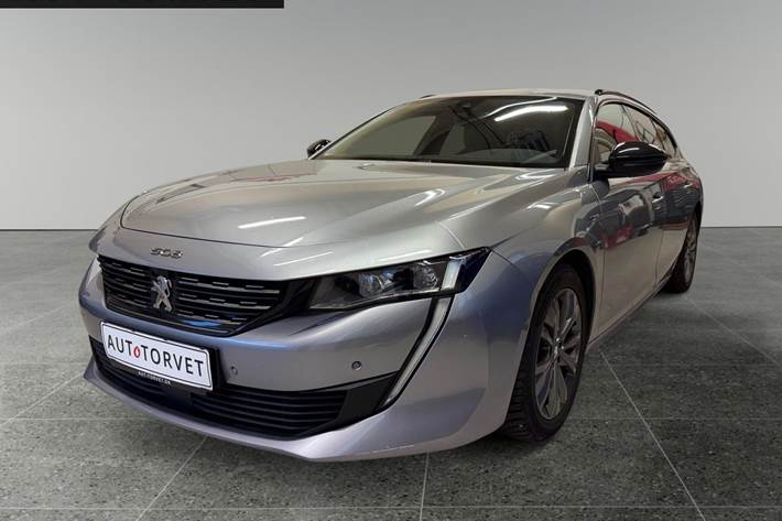 Sølv Peugeot 508 fra 2022