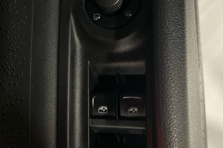 Blå Skoda Enyaq fra 2022