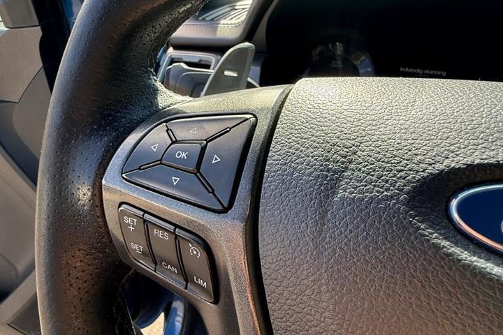 Rød Ford Ranger fra 2019