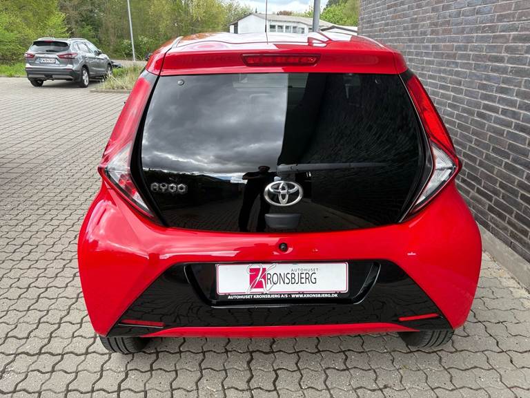 Toyota Aygo 1,0 VVT-I X-Press 72HK 5d