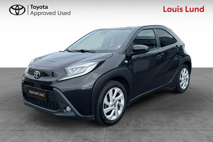 Sort Toyota Aygo X fra 2023