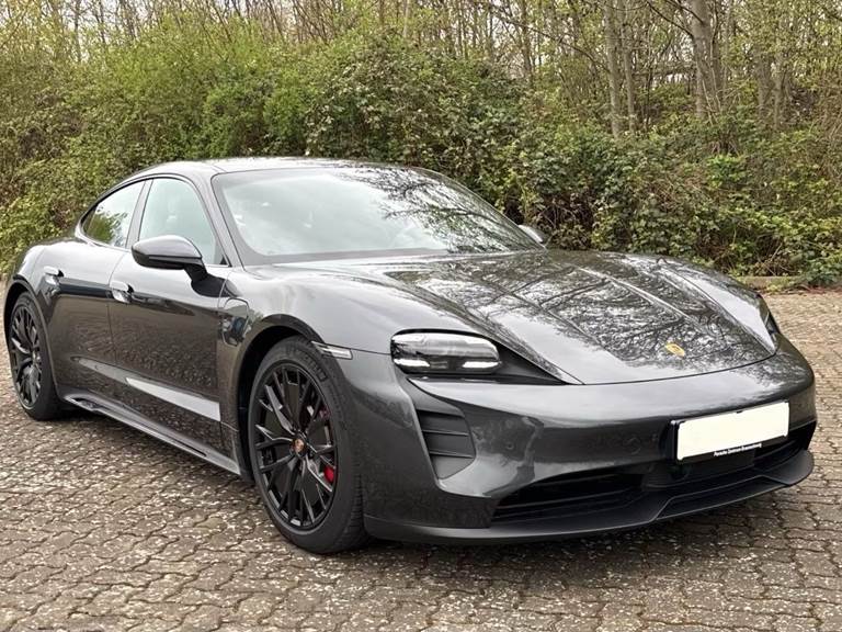 Porsche Taycan GTS EL 4x4 517HK 4d Aut.