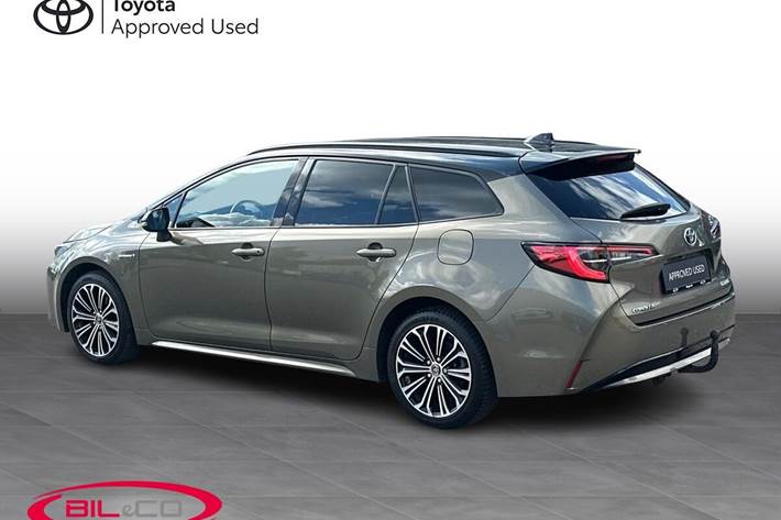 Bronze Toyota Corolla fra 2019