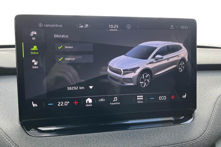 Hvid Skoda Enyaq fra 2021