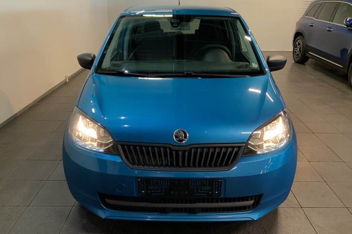 Blå Skoda Citigo fra 2017