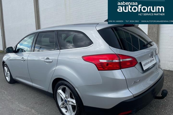 Sølv Ford Focus fra 2016