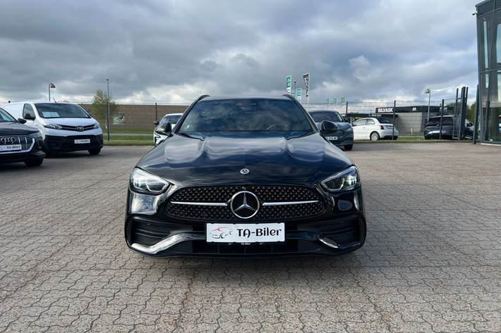 Sort Mercedes C300 e fra 2022