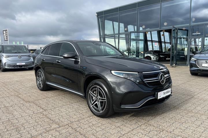 Grå Mercedes EQC400 fra 2022