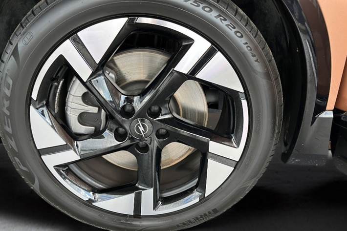 Bronze Opel Grandland-e fra 2025
