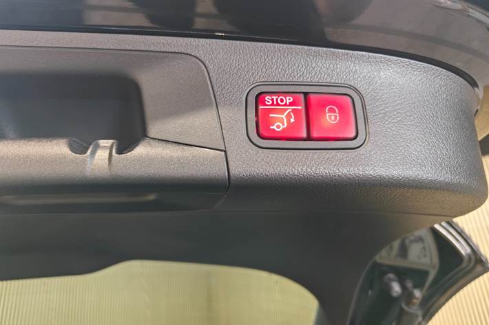 Sort Mercedes EQA250+ fra 2024