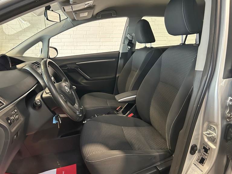Toyota Verso 1,8 VVT-i T2 Touch 7prs