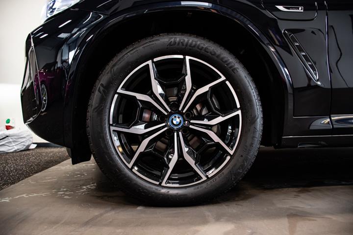 Sort BMW X3 fra 2022
